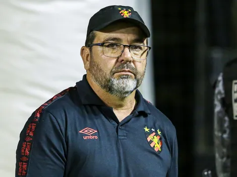 Enderson Moreira escalou jogador que não fez uma boa partida e explicou o motivo da sua decisão