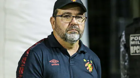 Foto: Rafael Vieira/AGIF- Enderson Moreira explica motivo de ter escalado jogador