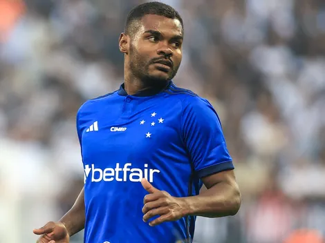 Pepa DEFINE futuro de Nikão no Cruzeiro