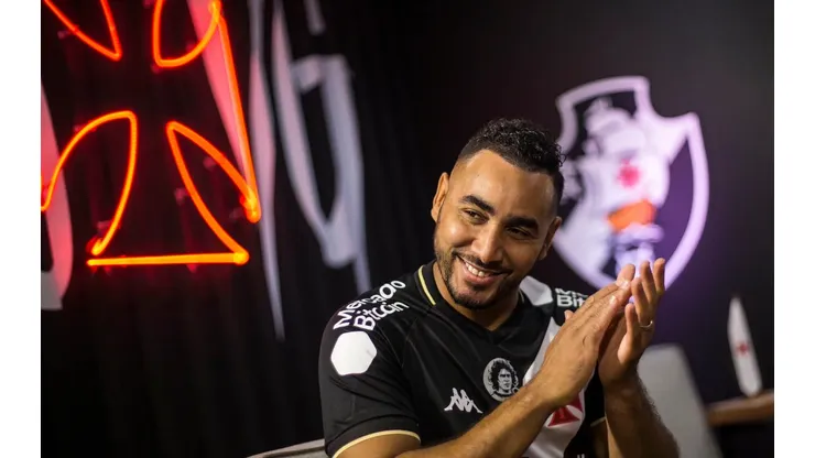 Payet fecha contratações do Vasco, mas Paulo Bracks entrega saídas ainda nesta janela de transferências - Foto: Daniel Ramalho/Vasco