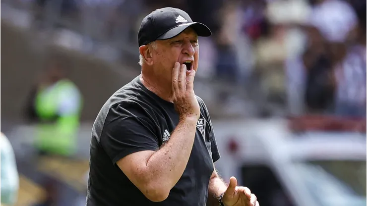 MG - BELO HORIZONTE - 13/08/2023 - BRASILEIRO A 2023, ATLETICO-MG X BAHIA - Luiz Felipe Scolari tecnico do Atletico-MG durante partida contra o Bahia no estadio Mineirao pelo campeonato Brasileiro A 2023. Foto: Gilson Lobo/AGIF