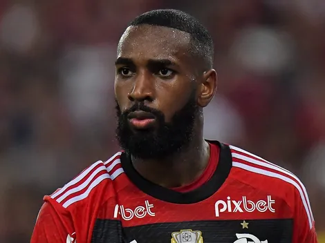 Elenco aplaudiu de pé: Gerson toma ATITUDE NOBRE com Varela e EMOCIONA o Flamengo