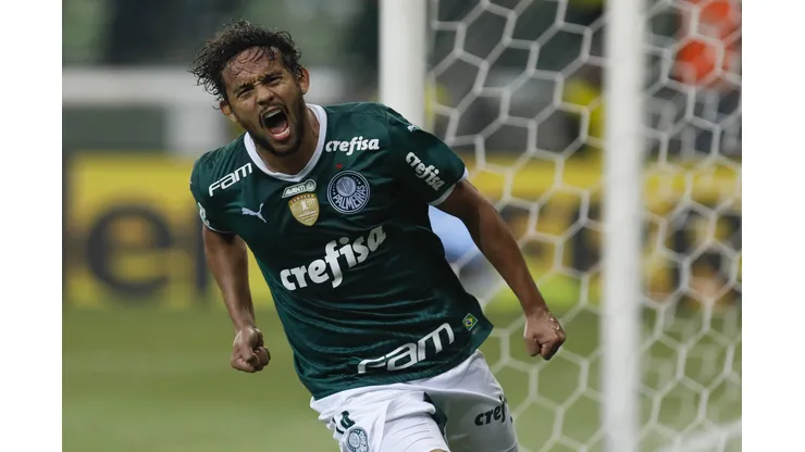 Desejo do Palmeiras vai jogar ao lado de Scarpa na Europa - Foto: Ricardo Moreira/Getty Images)