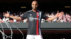SAO PAULO, BRAZIL - AUGUST 06: Newly signed player Lucas Moura is introduced to the fans before a match between Sao Paulo and Atletico Mineiro as part of Brasileirao Series A 2023 at Morumbi Stadium on August 06, 2023 in Sao Paulo, Brazil. (Photo by Miguel Schincariol/Getty Images)