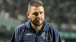Foto: Robson Mafra/AGIF - Thiago Kosloski: técnico está perdendo jogador no Coritiba