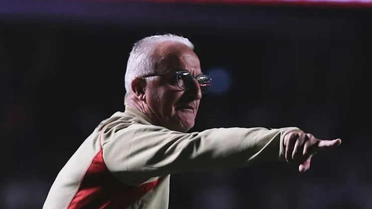 Foto: Ettore Chiereguini/AGIF - Dorival Júnior