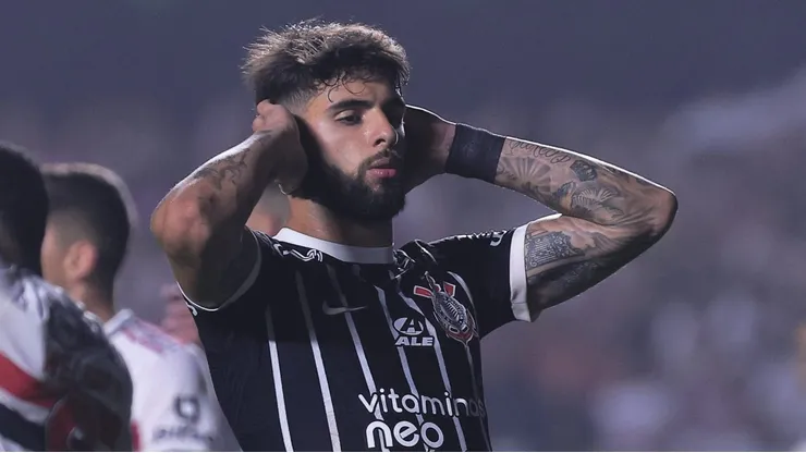 Yuri Alberto vive uma fase complicada no Corinthians - Foto: Ettore Chiereguini/AGIF