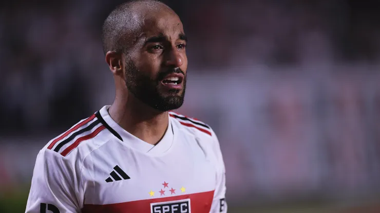 Foto: Ettore Chiereguini/AGIF - Lucas Moura: camisa 7 se emocionou após vitória do São Paulo