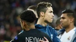 Photo by Gonzalo Arroyo Moreno/Getty Images - Neymar assina com o Al-Hilal