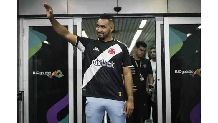 Torcedores do Vasco zoam jogador do Flamengo em chegada de Payet - Foto: Divulgação/Instagram/Vasco da Gama