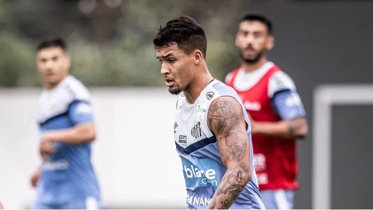 Foto: Raul Baretta/ Santos FC - Marcos Leonardo em treino de terça-feira (15)