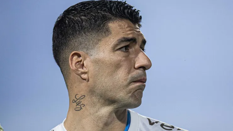 AC - GOIANIA - 30/07/2023 - BRASILEIRO A 2023, GOIAS X GREMIO - Suarez jogador do Gremio durante partida contra o Goias no estadio Serrinha pelo campeonato Brasileiro A 2023. Foto: Heber Gomes/AGIF