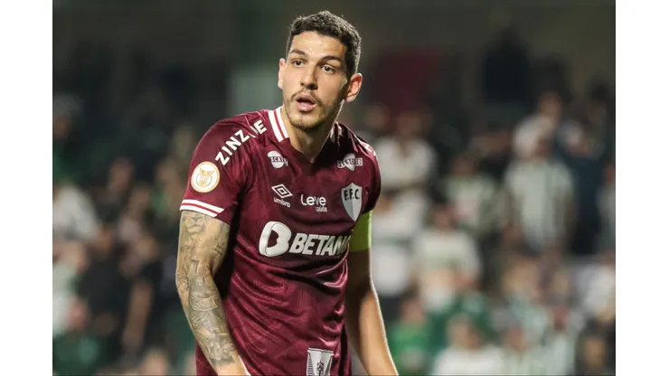 PR - CURITIBA - 24/07/2023 - BRASILEIRO A 2023, CORITIBA X FLUMINENSE - Nino jogador do Fluminense durante partida contra o Coritiba no estadio Couto Pereira pelo campeonato Brasileiro A 2023. Foto: Robson Mafra/AGIF