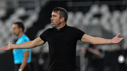 Foto: Thiago Ribeiro/AGIF - Coudet: técnico ainda não pode contar com jogador no Inter