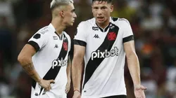 Foto: Daniel Ramalho/CRVG - Manuel Capasso (à direita) foi consultado pelo Independiente para deixar o Vasco