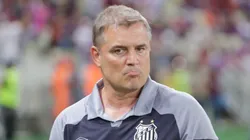 CE - FORTALEZA - 13/08/2023 - BRASILEIRO A 2023, FORTALEZA X SANTOS - Aguirre tecnico do Santos durante partida contra o Fortaleza no estadio Arena Castelao pelo campeonato Brasileiro A 2023. Foto: Lucas Emanuel/AGIF