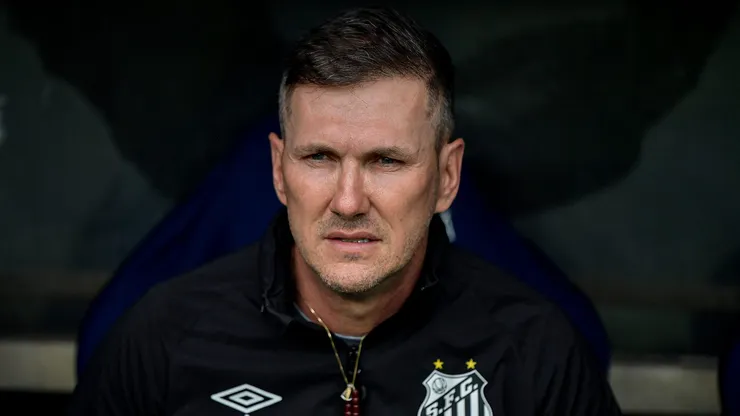 Paulo Turra mal deixou o Santos e já tem destino encaminhado na Europa