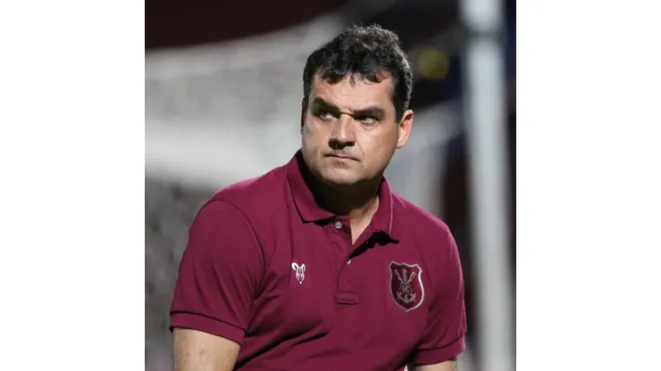 Foto: Marlon Costa/Pernambuco Press- Gestão de Diógenes Braga foi criticada