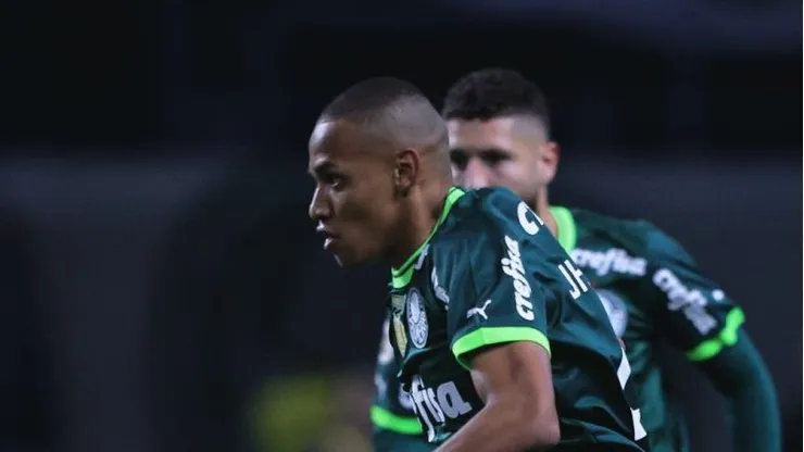 Jhon Jhon jogador do Palmeiras durante partida contra o Cruzeiro no estadio Arena Allianz Parque pelo campeonato Brasileiro A 2023