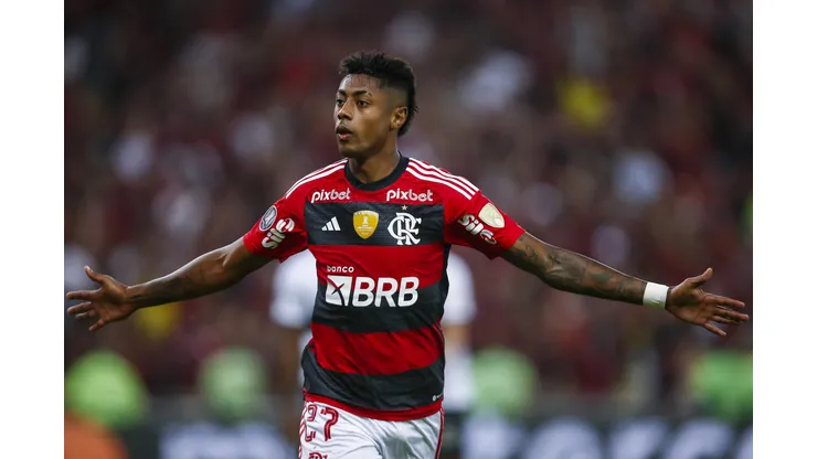 Sheiks chegam forte e contrato de 2 anos de BH é exposto no Flamengo - Foto: Wagner Meier/Getty Images