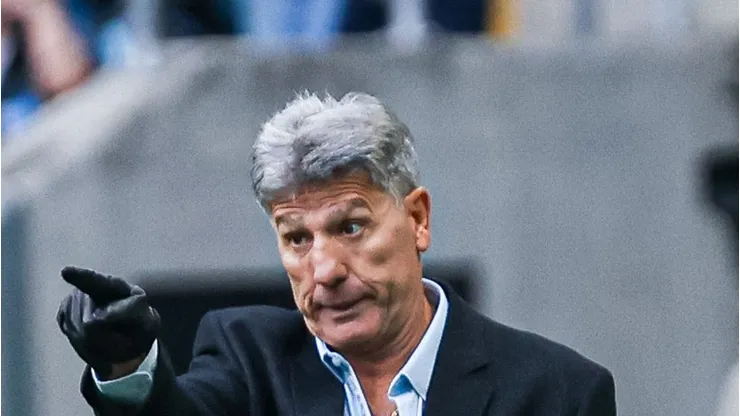 RS - PORTO ALEGRE - 13/08/2023 - BRASILEIRO A 2023, GREMIO X FLUMINENSE - Renato Portaluppi tecnico do Gremio durante partida contra o Fluminense no estadio Arena do Gremio pelo campeonato Brasileiro A 2023. Foto: Maxi Franzoi/AGIF