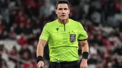 PR - CURITIBA - 16/07/2023 - BRASILEIRO A 2023, ATHLETICO-PR X BAHIA - O arbitro Rafael Rodrigo Klein durante partida entre Athletico-PR e Bahia no estadio Arena da Baixada pelo campeonato Brasileiro A 2023. Foto: Robson Mafra/AGIF