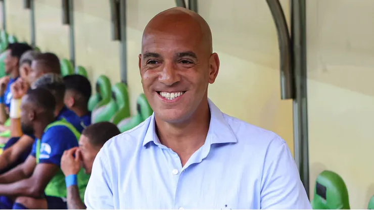 MG - BELO HORIZONTE - 23/07/2023 - BRASILEIRO A 2023, CRUZEIRO X GOIAS - Pepa tecnico do Cruzeiro durante partida contra o Goias no estadio Independencia pelo campeonato Brasileiro A 2023. Foto: Gilson Lobo/AGIF