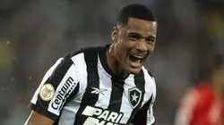 Janderson em ação pelo Botafogo - Foto: Jorge Rodrigues/AGIF