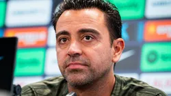 Foto: Divulgação/ Twitter Barcelona. Xavi em entrevista coletiva.