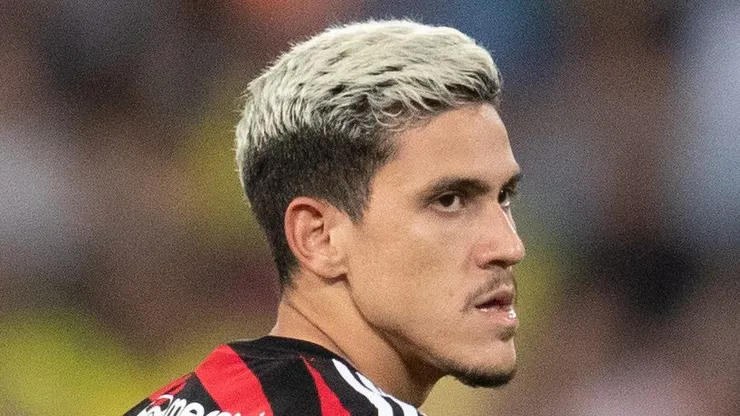 MT - CUIABA - 06/08/2023 - BRASILEIRO A 2023, CUIABA X FLAMENGO - Pedro jogador do Flamengo durante partida contra o Cuiaba no estadio Arena Pantanal pelo campeonato Brasileiro A 2023. Foto: Gil Gomes/AGIF