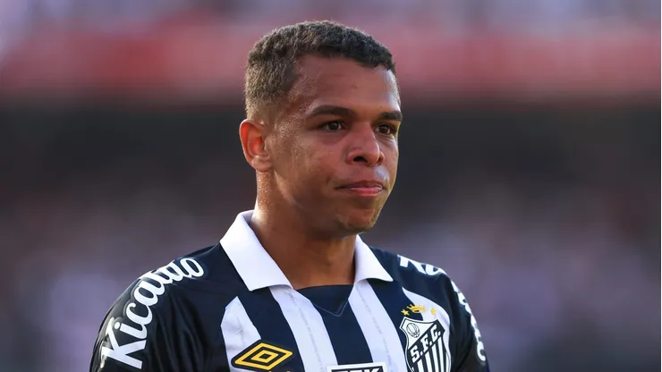 Sandry em ação contra o SPFC