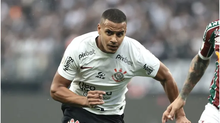 Foto: Marcello Zambrana/AGIF - Murillo vem se destacando pelo Corinthians