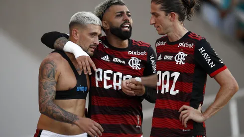 NÃO DÁ MAIS! Nação implora por adeus de campeão de 2019 com o Flamengo - Foto: Buda Mendes/Getty Images)