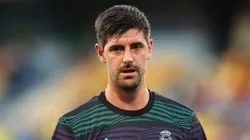 Fran Santiago/Getty Images. Courtois sofre lesão grave e Real Madrid corre para fechar com substituto