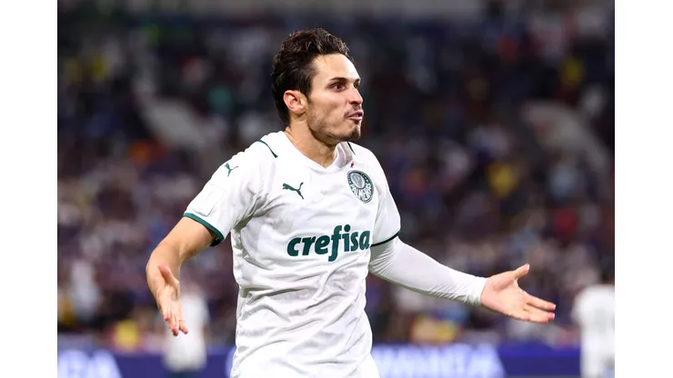 ABU DHABI, UNITED ARAB EMIRATES - FEBRUARY 12: Raphael Veiga of Palmeiras celebrates after scoring their team's first goal during the FIFA Club World Cup UAE 2021 Final match between Chelsea and Palmeiras at Mohammed Bin Zayed Stadium on February 12, 2022 in Abu Dhabi, United Arab Emirates. (Photo by Francois Nel/Getty Images)