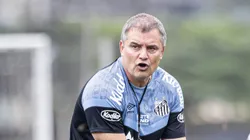 Foto: Raul Baretta/ Santos FC - Aguirre em treino