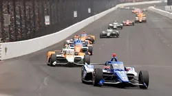 Palou liderando a Indy 500 deste ano