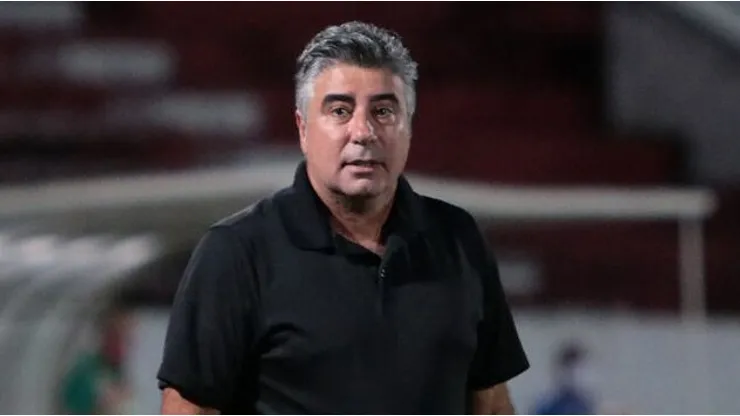 Foto: Rafael Melo/Santa Cruz - Gallo terá muito trabalho pela frente no Santos.