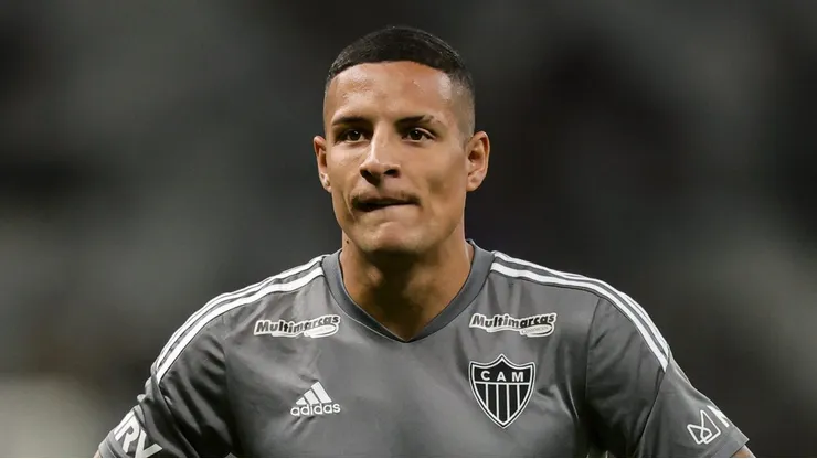 Foto: Gilson Lobo/AGIF - Arana virou assunto no Corinthians.