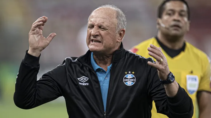 Foto: Jorge Rodrigues/AGIF - Felipao tecnico do Gremio durante partida contra o Flamengo no estadio Maracana pelo campeonato Brasileiro A 2021.