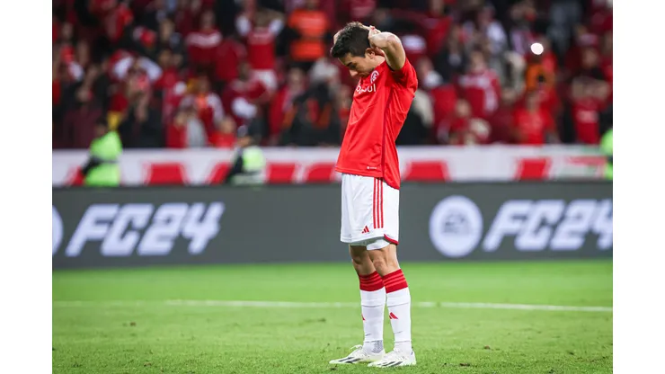 Maxi Franzoi/AGIF - Uruguaio está vivendo uma fase horrível