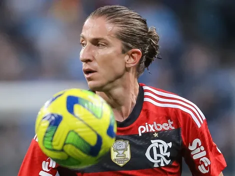 Filipe Luís desbanca ex-jogadores do Flamengo