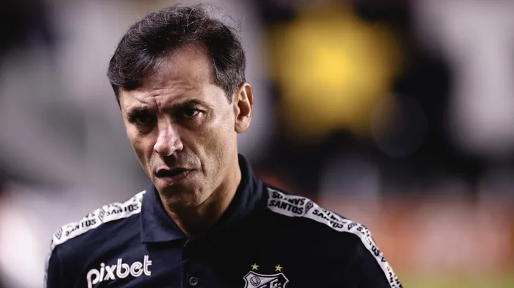 Foto: Ettore Chiereguini/AGIF - Fabián Bustos está de volta ao Brasil.