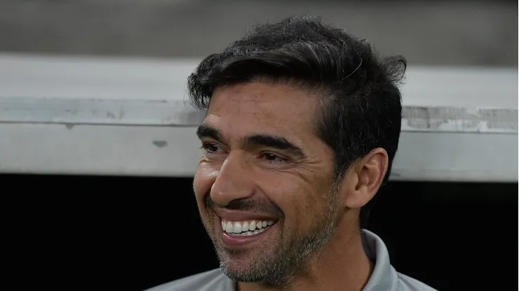 RJ - RIO DE JANEIRO - 05/08/2023 - BRASILEIRO A 2023, FLUMINENSE X PALMEIRAS - Abel Ferreira tecnico do Palmeiras durante partida contra o Fluminense no estadio Maracana pelo campeonato Brasileiro A 2023. Foto: Thiago Ribeiro/AGIF