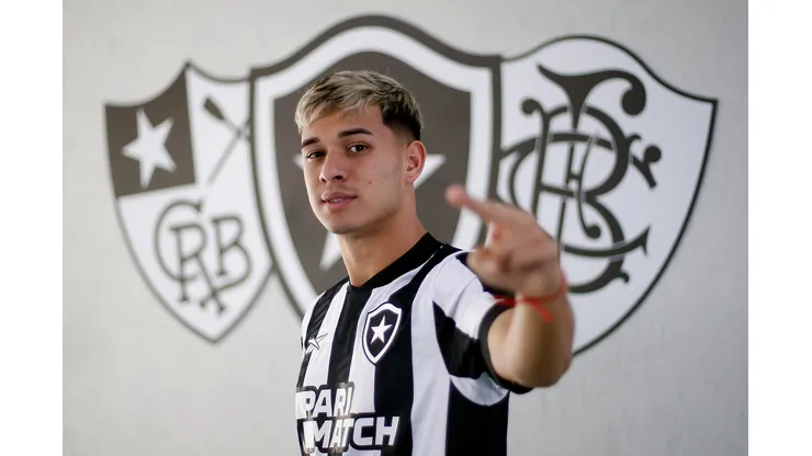 Surge data de possível estreia de Mateo Ponte pelo Botafogo