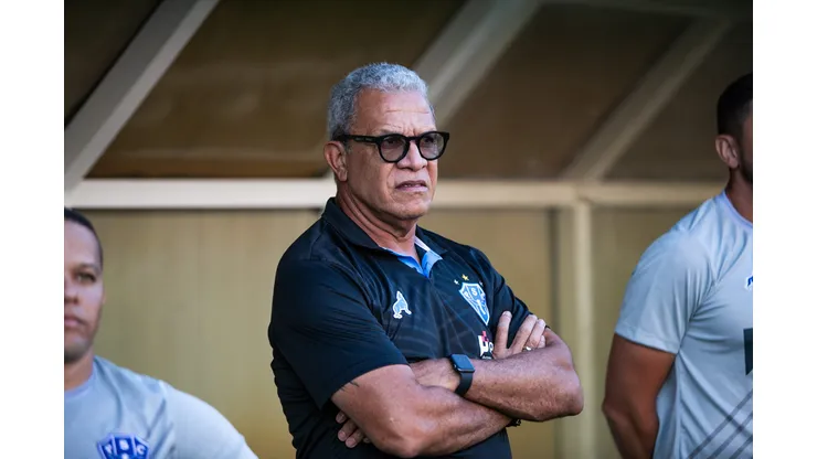 Foto: Alexandre Lago/AGIF- Hélio dos Anjos lamentou ter empatado
