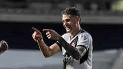 Vegetti comemorando seu gol pelo Vasco