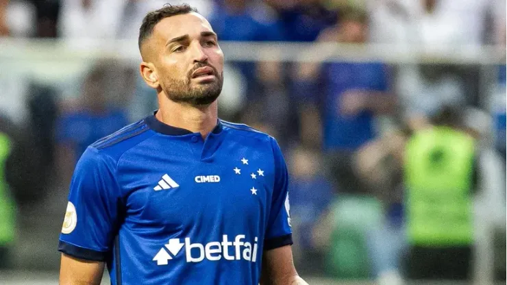 Foto: Fernando Moreno/AGIF - Gilberto está de volta e pronto para ser a opção de peso no Cruzeiro no duelo contra o Botafogo