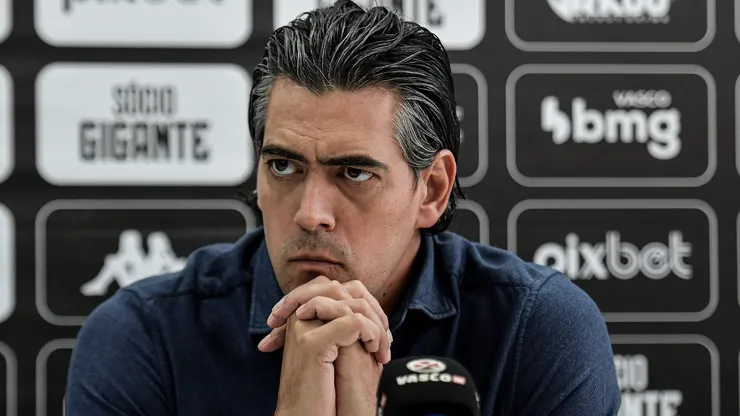 Foto: Thiago Ribeiro/AGIF - Paulo Bracks tentou trazer meia para o Vasco