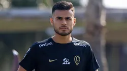 Foto: Marcello Zambrana/AGIF - Fausto Vera é titular do Corinthians